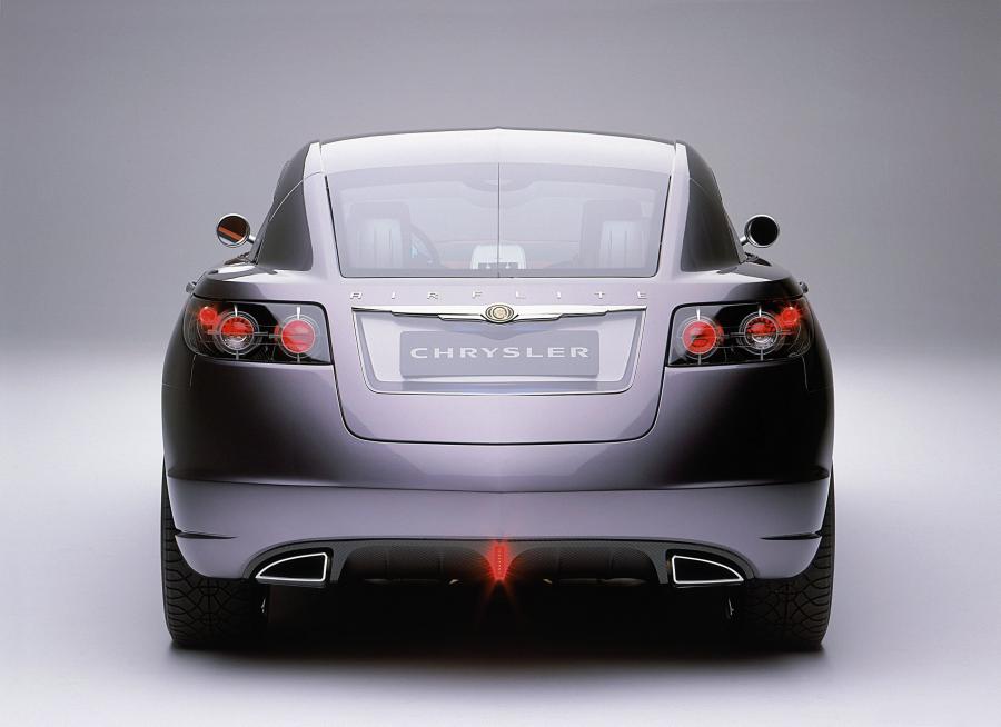  Chrysler Airflite Concept 2003 года  (фото 12 из 20)